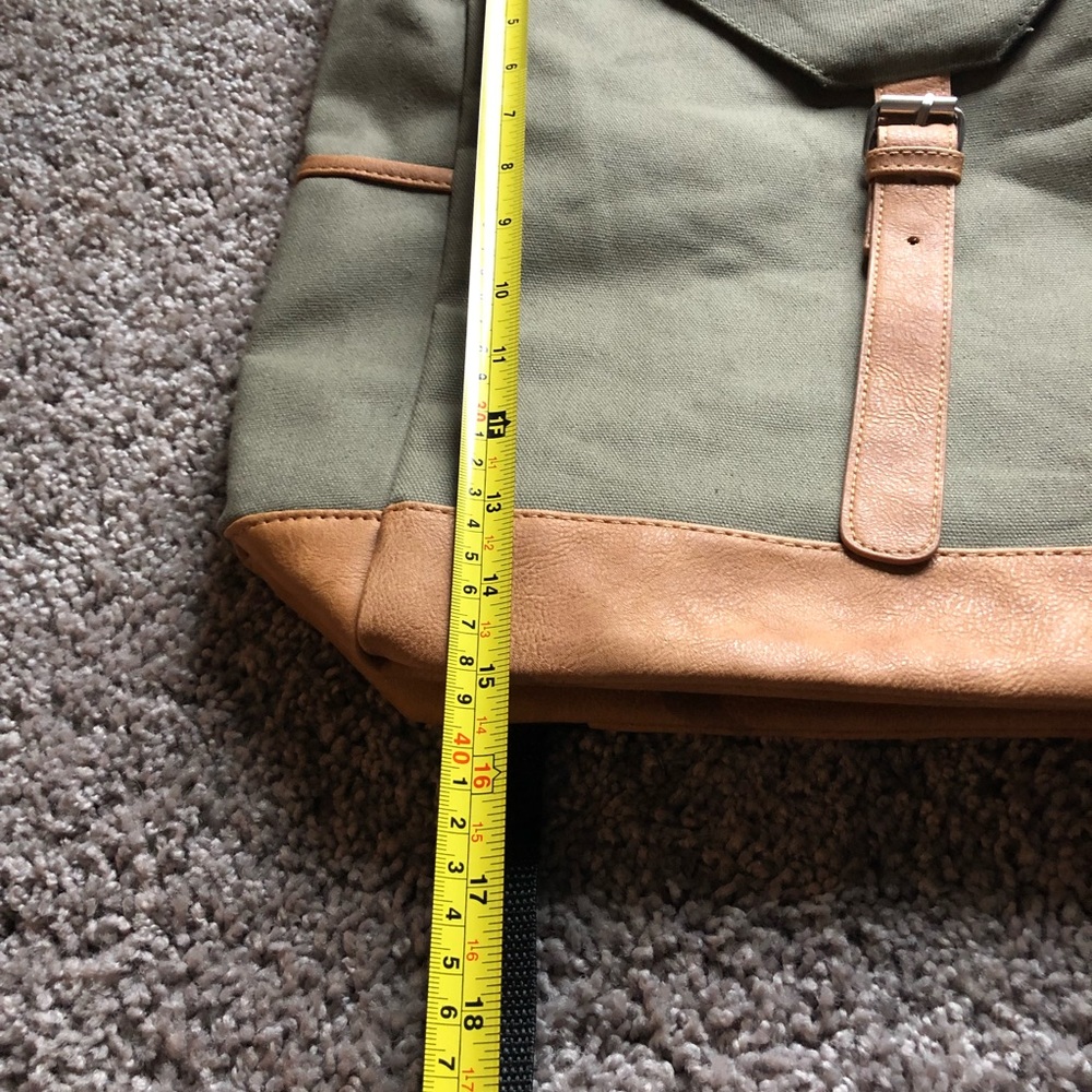 NWOT DSW Backpack - Picture 2 of 5
